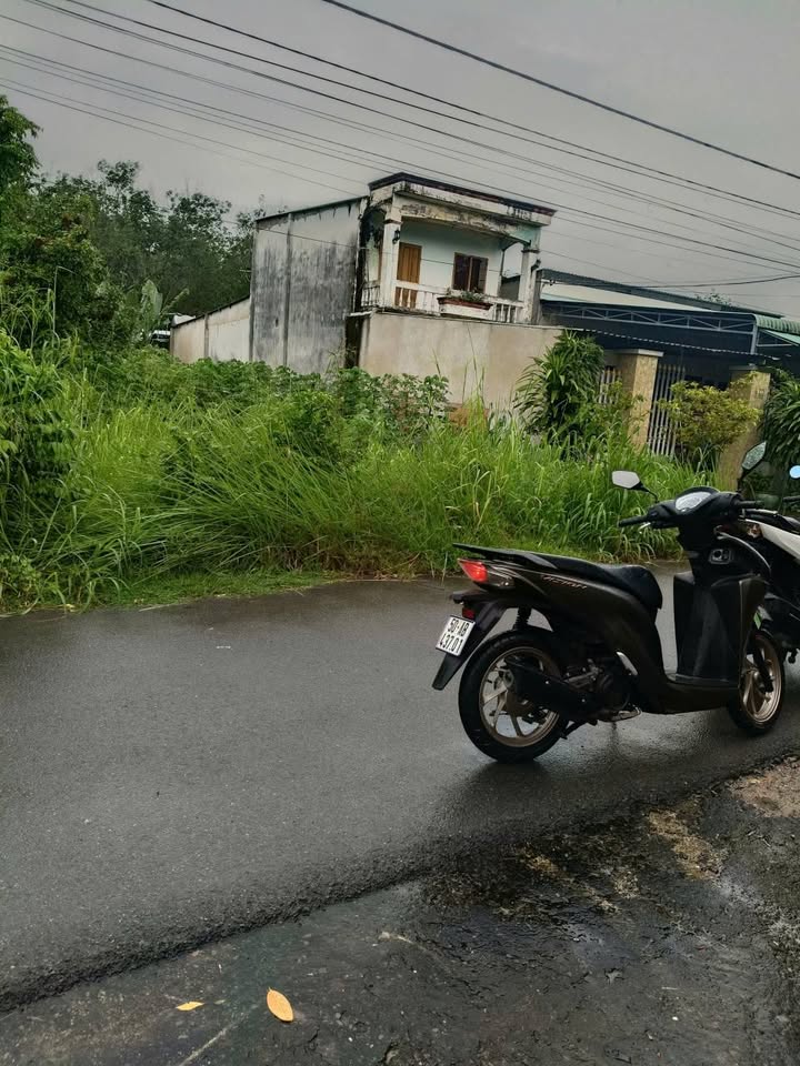 Đất bán Phú Hòa Đông 1412m² giá 8 tỷ - Tiện xây nhà ở và nhà xưởng!