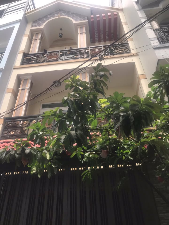 Nhà riêng hẻm 4m đường Huỳnh Văn Nghệ, Tân Bình 75m² giá chỉ 6.6 tỷ - Sẵn sàng giao dịch ngay!