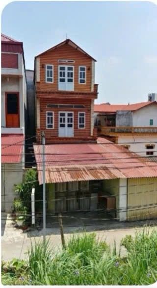 Nhà 3 tầng Đông Tiến, Yên Phong 118m² giá chỉ 2 tỷ - Sẵn sàng vào ở ngay!