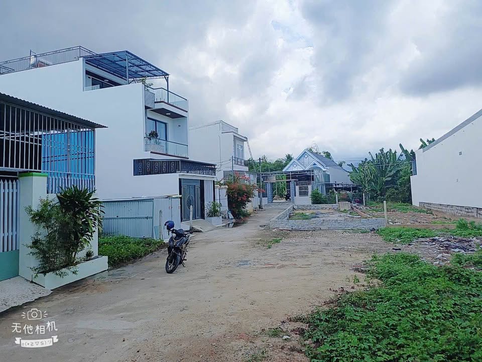 Đất thổ cư Diên An 81,9m² giá chỉ 1.55 tỷ - Đường ô tô 4m, gần tiện ích!