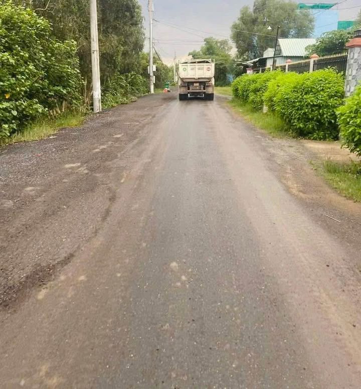 Đất nền 5400m² Tân Bửu Bến Lức - Giá chỉ 2.8 tỷ - Đầu tư sinh lời!