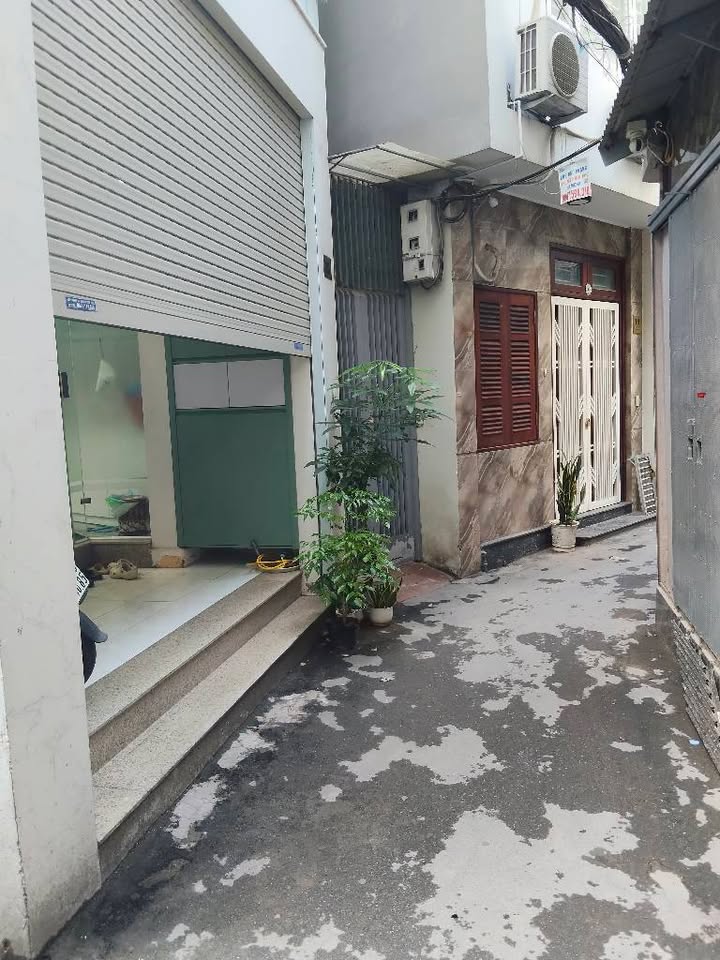 Nhà phố Hào Nam 60m² giá 13.2 tỷ - Lô góc 3 mặt thoáng, giao dịch ngay!