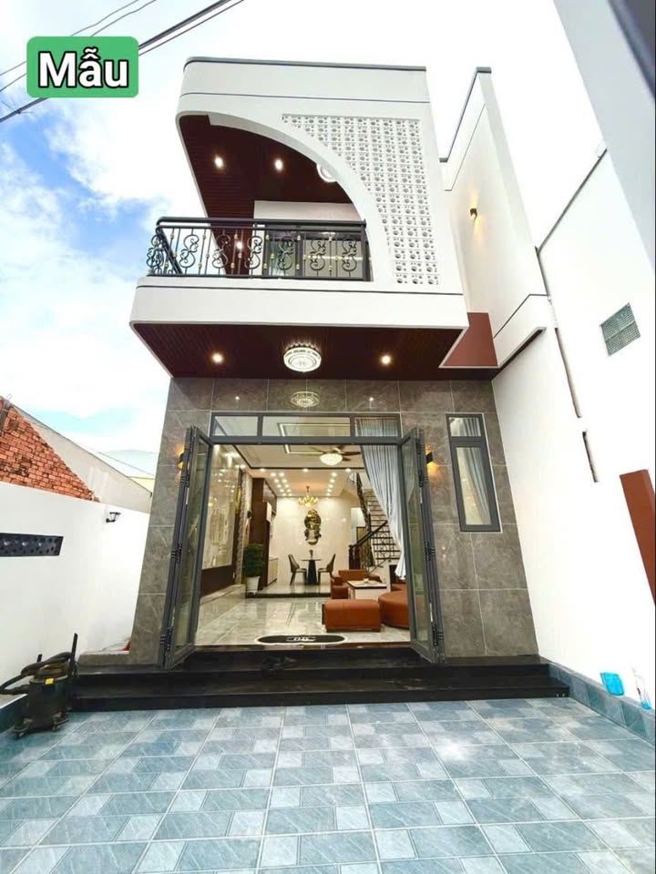 Nhà lầu phường 2, TP Sóc Trăng 108m² giá 2 tỷ - Sẵn sàng vào ở!