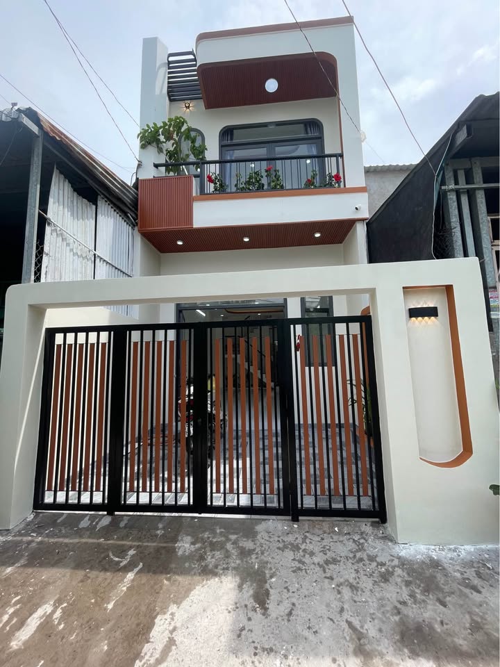 Nhà mới xây tại Bình Khánh, Long Xuyên 48m² giá 1.65 tỷ - An ninh tốt, hàng xóm thân thiện!