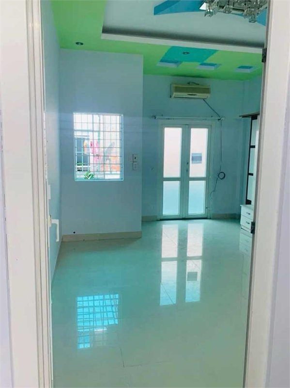 Nhà 3 tầng Dương Bá Trạc, Q8, 42m² giá 5.5 tỷ - Vị trí đẹp, an ninh tuyệt đối!