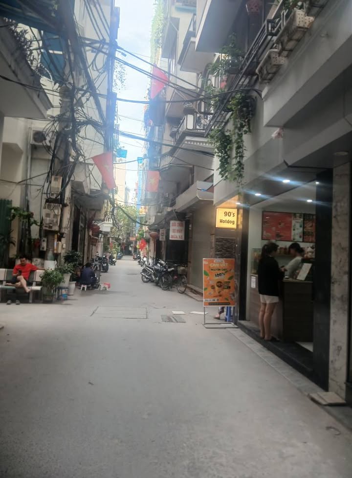 Nhà 5 tầng Đống Đa 25m² giá thỏa thuận - Gần các trường đại học lớn!