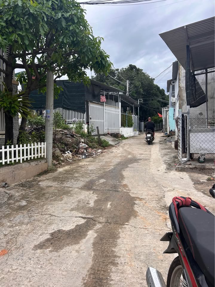 Đất nền Tây Sơn, Ba Ngòi, Cam Ranh 107.3m² giá 1.45 tỷ - Đầu tư sinh lời ngay!