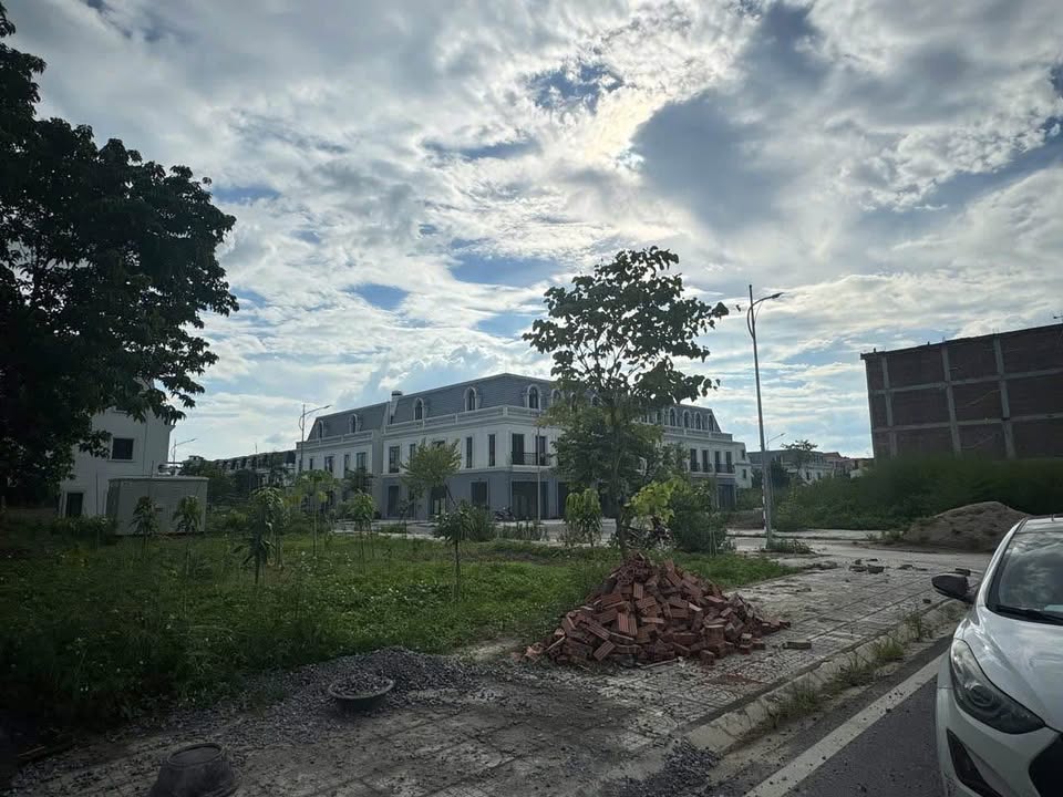 Đất nền KĐT Hà Lan, Đông Triều 89,1m² giá 2 tỷ - Cơ hội đầu tư hiếm có!