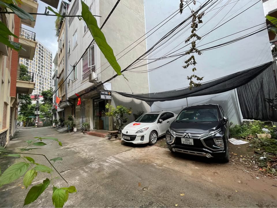 Đất nền Vĩnh Hưng Hoàng Mai 32m² - Lô góc ô tô tránh, sổ đỏ chính chủ!