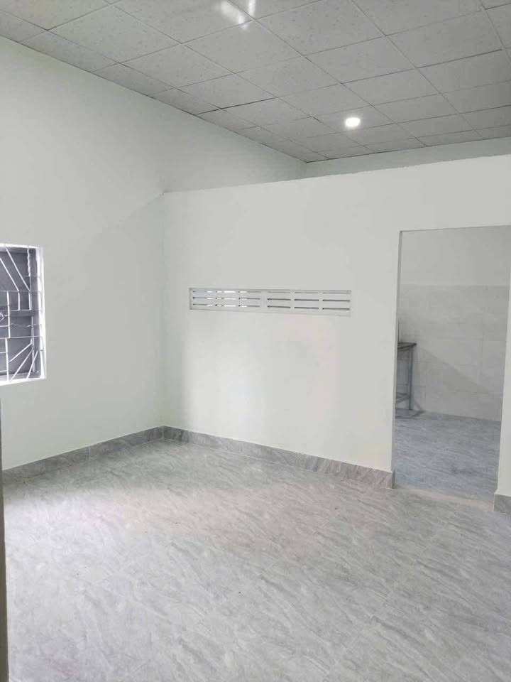 Nhà cho thuê tại Nguyễn Xiển, Nha Trang 70m² - Giá 4 triệu/tháng, nhận nhà ngay!