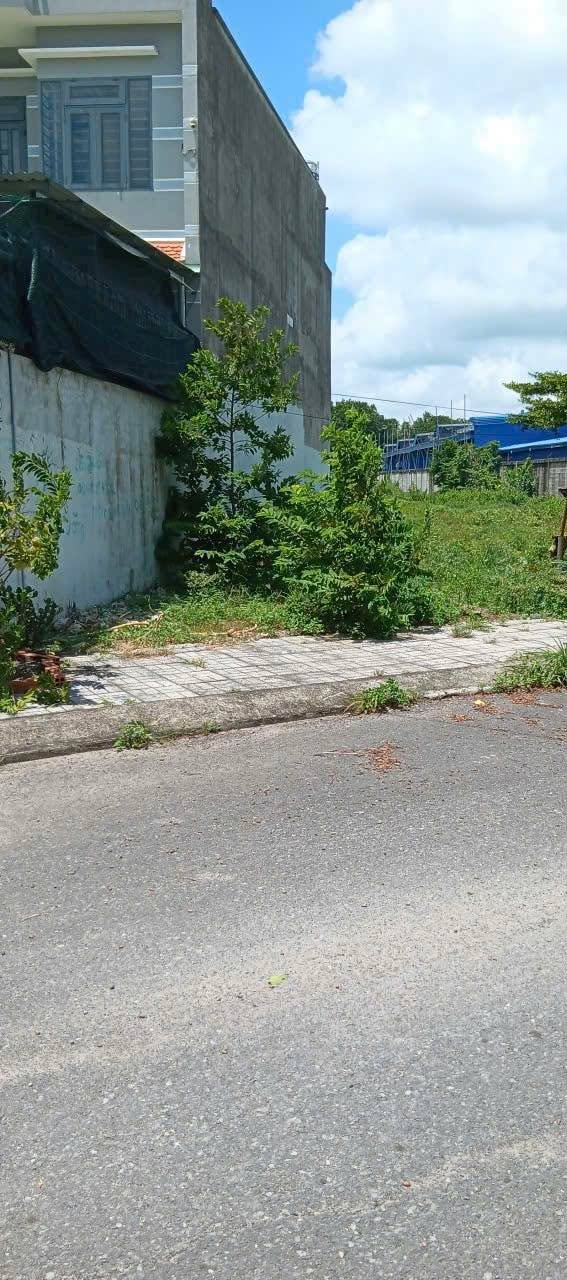 Đất thổ cư Củ Chi 360m² giá 2.35 tỷ - Vị trí thuận lợi gần chợ