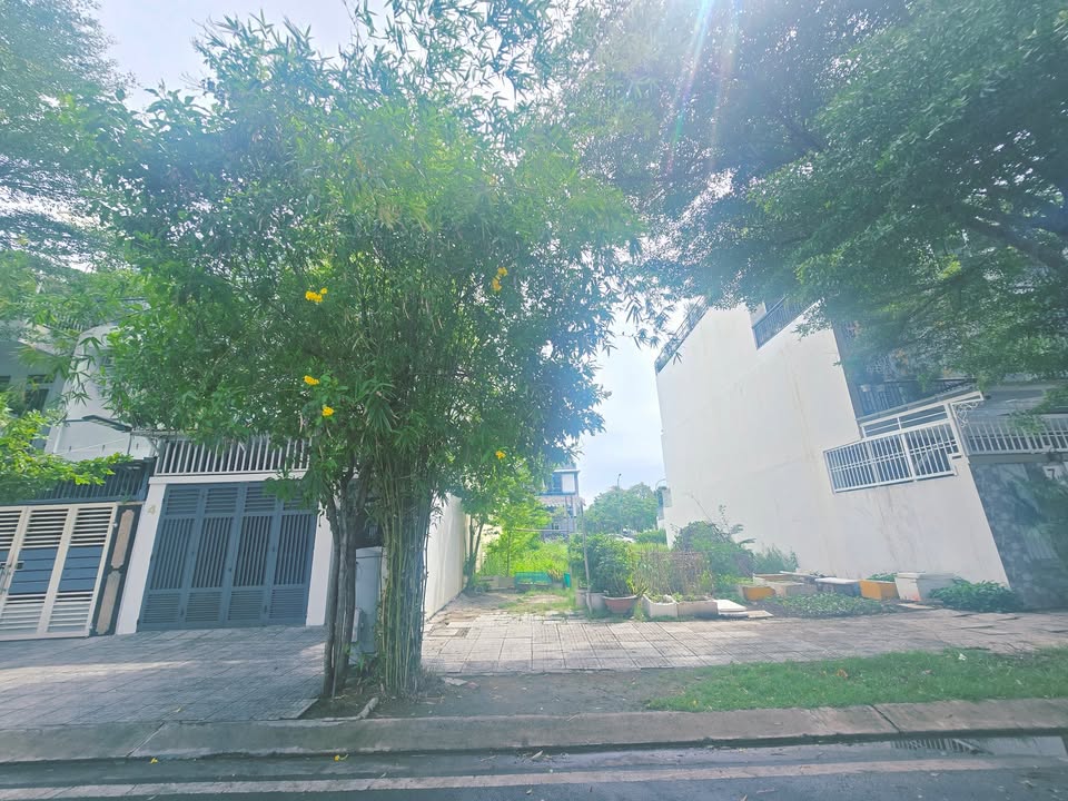 Shophouse Gói 2 Đường Số 1 Nha Trang 100m² giá 5.8 tỷ - Vị trí đắc địa, đầu tư sinh lời!