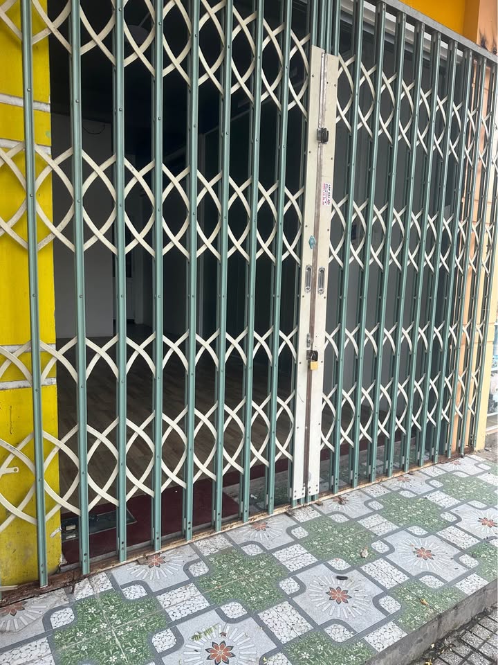 Cho thuê mặt tiền đường Nguyễn Hữu Cảnh, phường Rạch Dừa, 5 triệu/tháng - Thích hợp kinh doanh đa dạng!