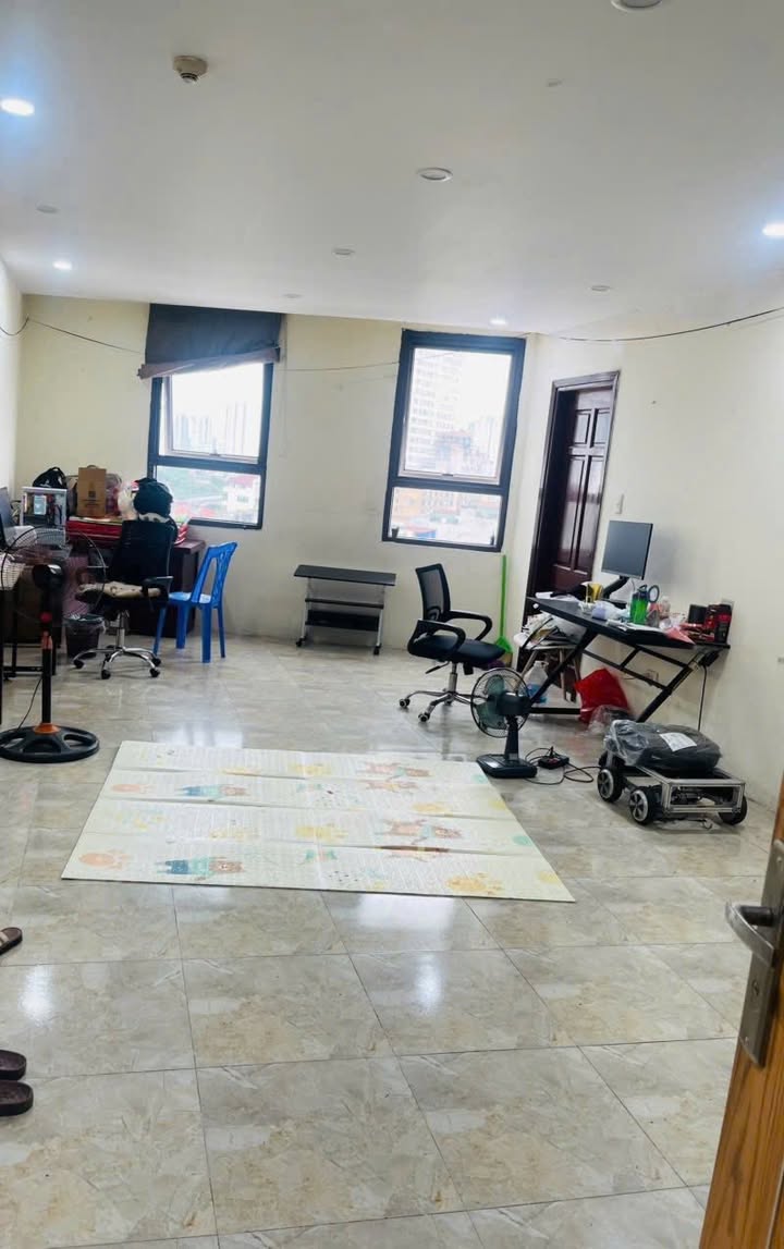 Căn hộ chung cư 102 Trần Phú, Hà Đông 112m² giá 12 triệu - Nhận nhà ngay!