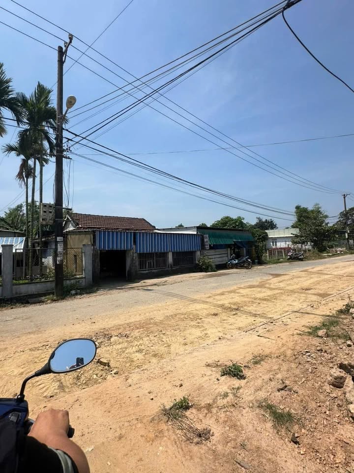 Đất ở Hòa Tiến, Đà Nẵng 100m² giá chỉ 800 triệu - Vị trí đẹp, không lụt lội!