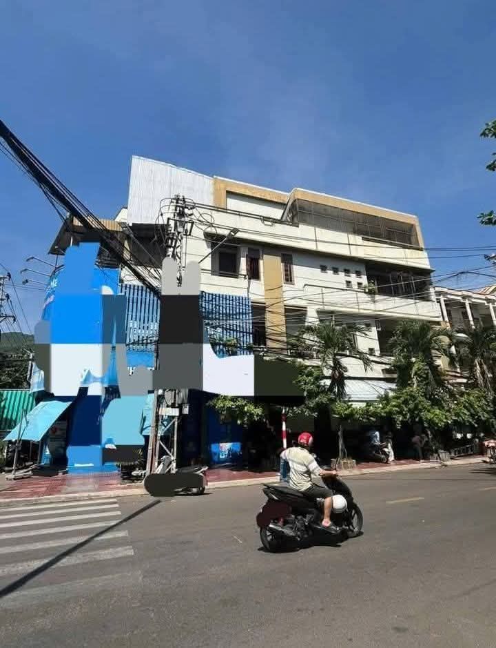 Nhà nguyên căn cho thuê mặt tiền đường Nguyễn Thị Định Quy Nhơn 100m² - Vị trí đắc địa, giá tốt!