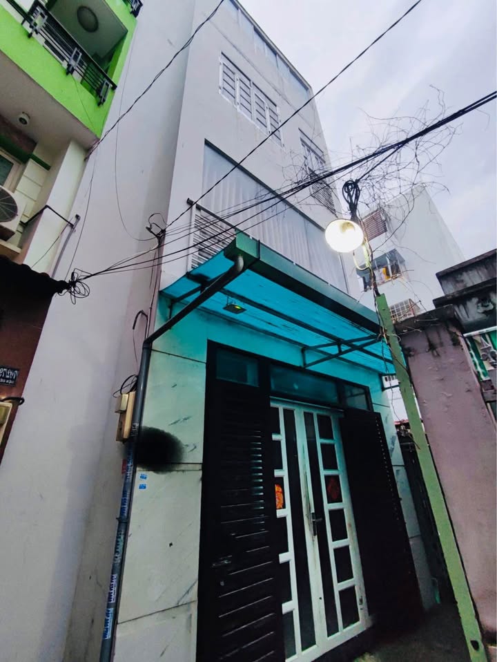 Nhà 4 tầng Điện Biên Phủ, Q10 40m² giá 5.99 tỷ - Thu nhập 25 triệu/tháng!