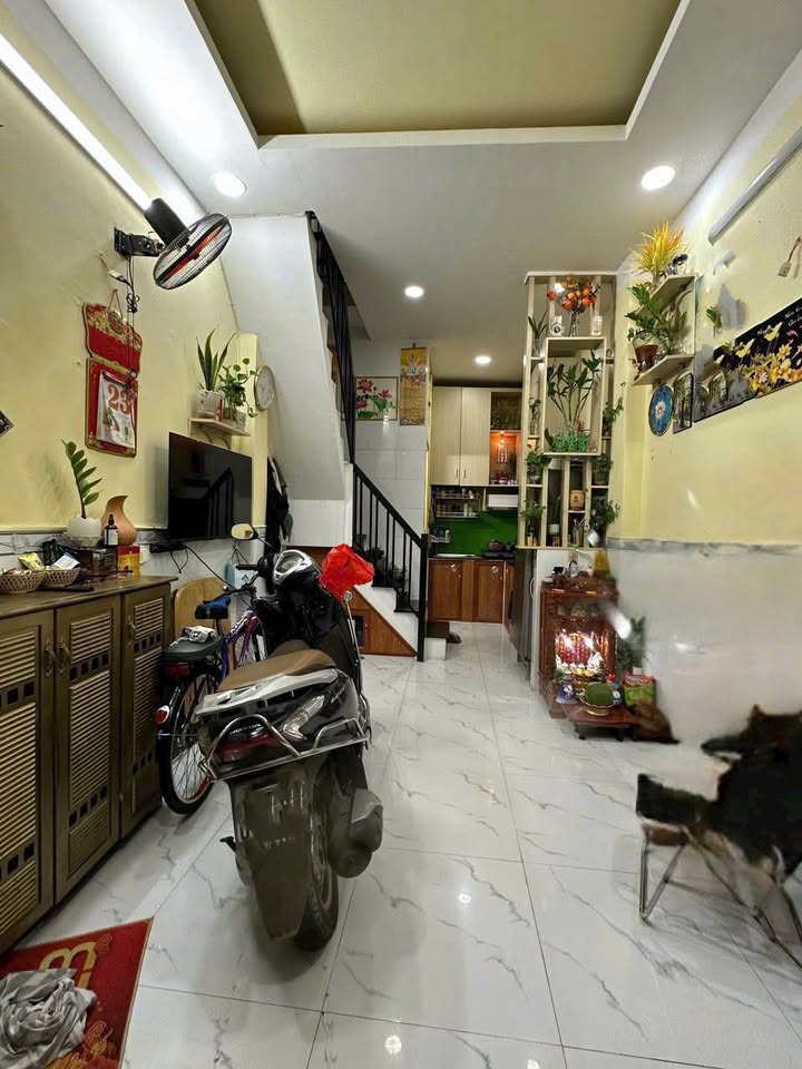 Nhà phố Thống Nhất, Gò Vấp 18m² giá 2.75 tỷ - Thiết kế hiện đại, chỉ việc dọn vào ở!