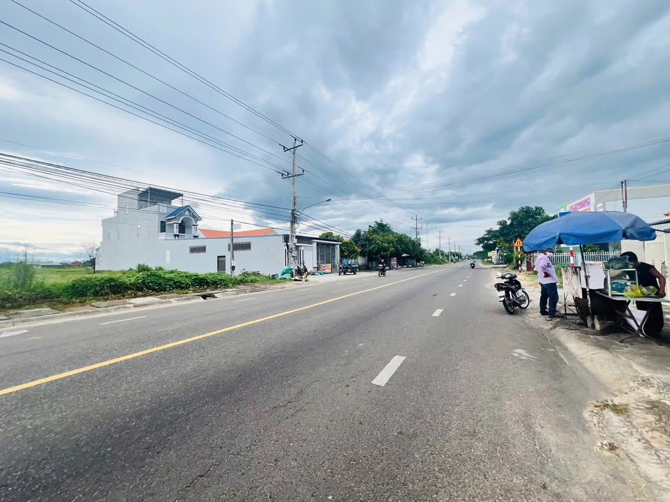 Đất mặt tiền Quốc lộ 28 tại Hàm Liêm 1308m² giá 7 tỷ - Cơ hội đầu tư tuyệt vời!