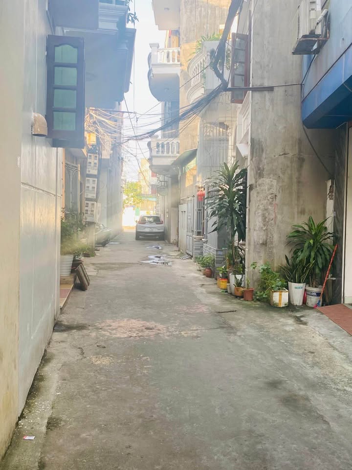 Nhà 3 tầng Cẩm Thượng, TP Hải Dương 43.5m² giá 2.25 tỷ - Hướng Đông Nam, Sổ đỏ chính chủ!