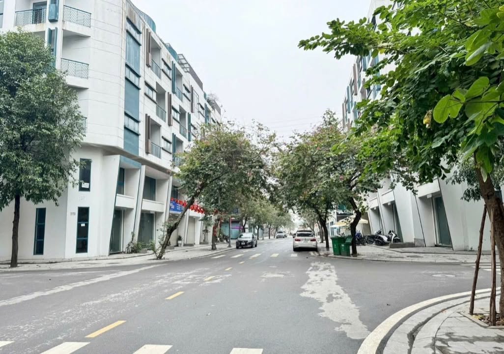 Shophouse Galaxy Tố Hữu Vạn Phúc 65m² giá chỉ 1x tỷ - Kinh doanh đỉnh cao!