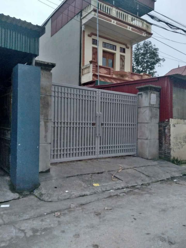 Đất nền kinh doanh Trạm Lộ, Bắc Ninh 95m² giá 3 tỷ - Vị trí đắc địa, ô tô tránh