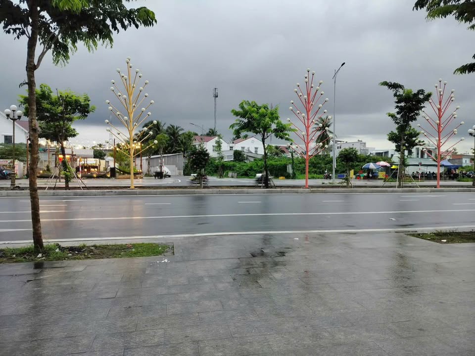 Đất nền mặt tiền Đại Lộ Đồng Khởi, Phú Khương, 1000m² - Cơ hội đầu tư sinh lời!