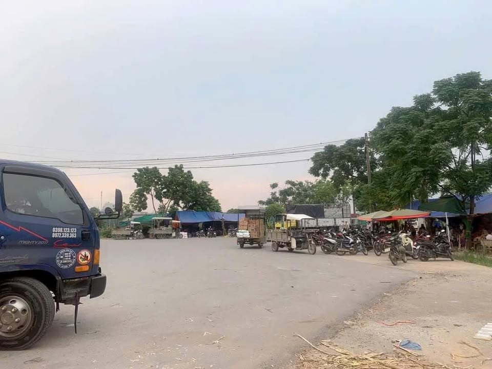 Đất đấu giá Tân Tiến Vĩnh Tường 100m² giá chỉ 2 tỷ - Cơ hội đầu tư tuyệt vời!