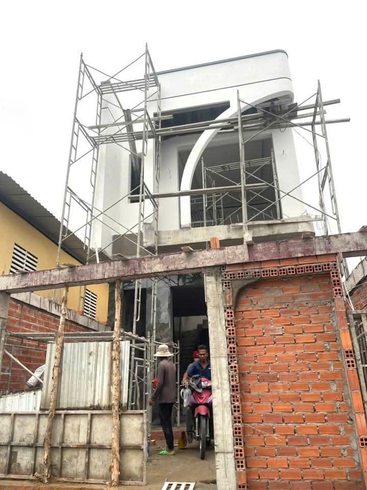 Nhà phố 2 tầng hẻm ô tô Trần Bình Trọng, Sóc Trăng 90m² giá 2 tỷ - Thích hợp cho gia đình!