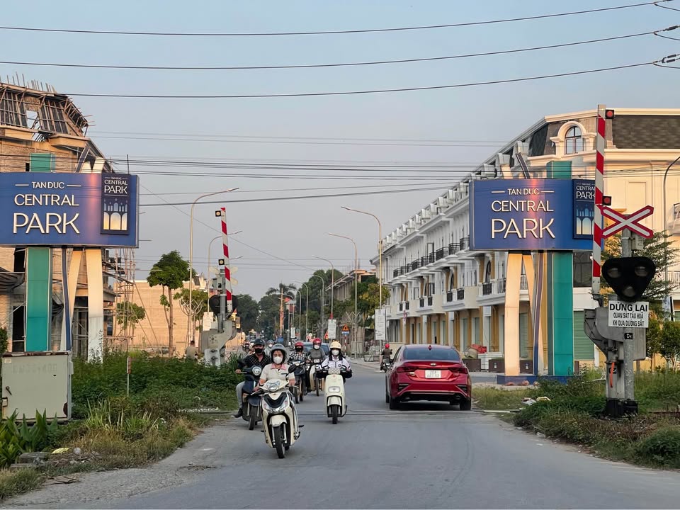 Đất vàng bán gấp tại Phổ Yên 100m² giá 2 tỷ - Tiềm năng sinh lời cao!