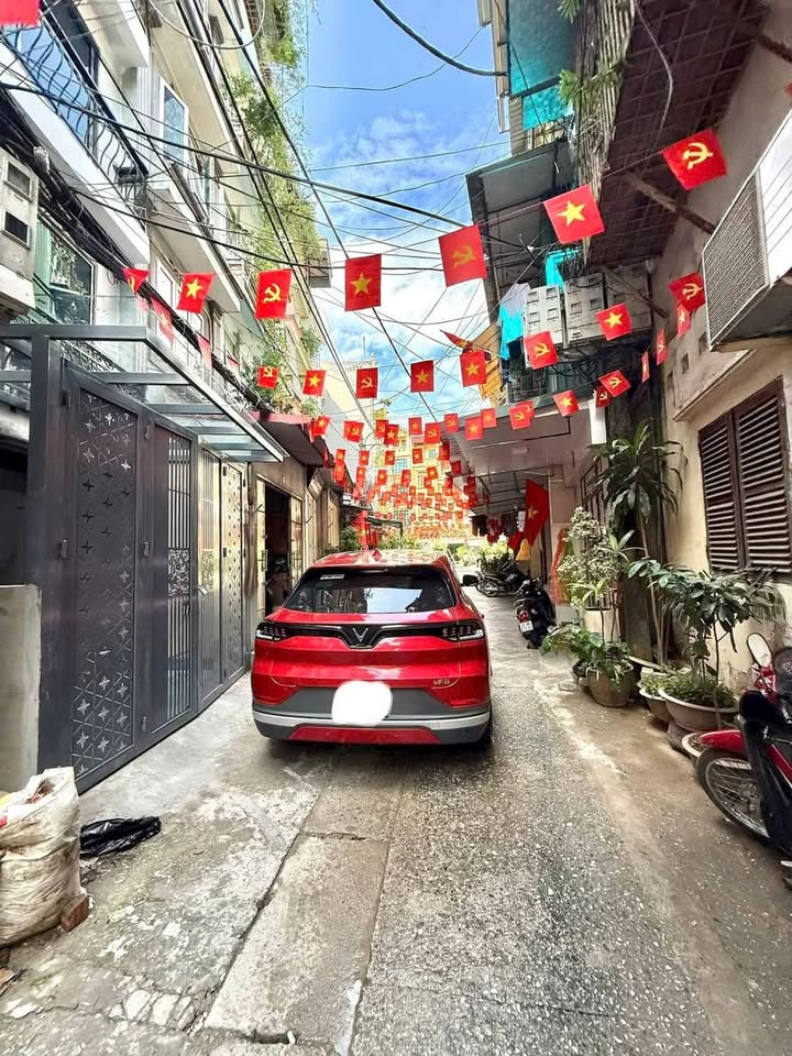 Nhà riêng Hoàng Hoa Thám 58m² giá 15 tỷ - Ô tô đỗ cửa, nở hậu đẹp!