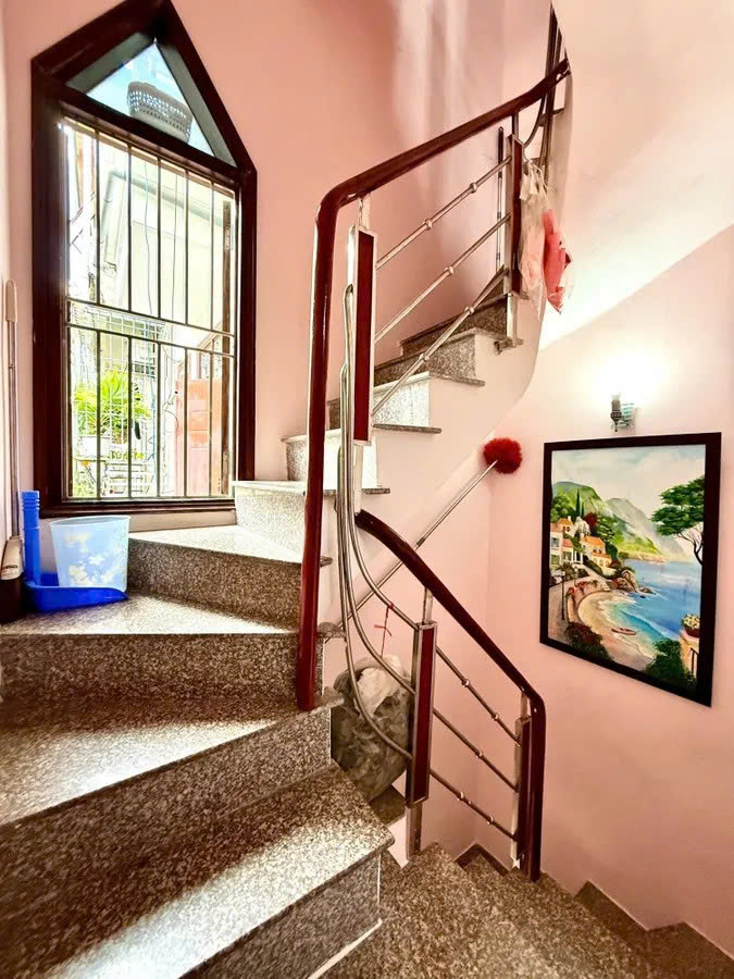 Bán nhà phố Bạch Mai - Hai Bà Trưng 25m² giá chỉ 5.8 tỷ - 2 mặt thoáng, sẵn sàng vào ở!