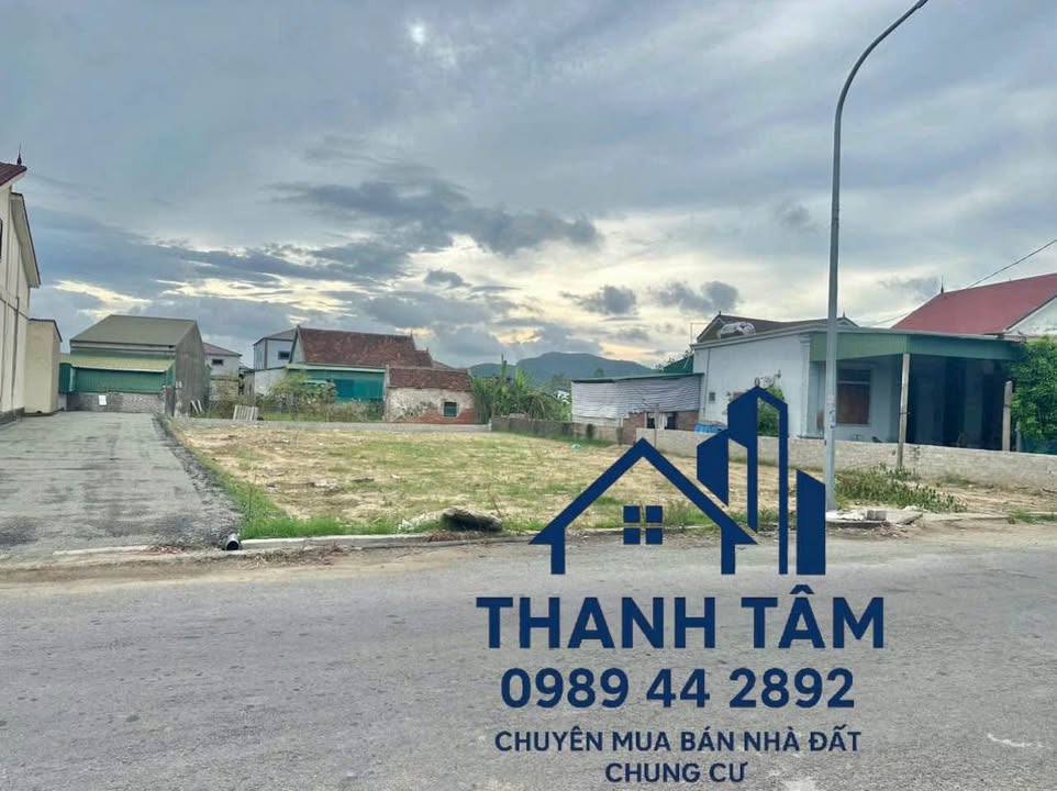 Đất nền lô góc mặt đường Quyết Tiến, Nghi Kim 93.1m² giá chỉ 2 tỷ - Cơ hội đầu tư tuyệt vời!