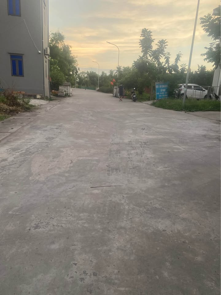 Đất thổ cư 100m² phường Phượng Mao, Quế Võ, Bắc Ninh giá 2 tỷ - Đường ô tô thuận lợi!