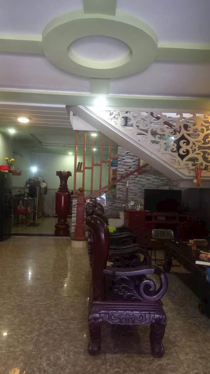 Nhà cho thuê đường Bình Thành, Bình Tân 120m² giá 10 triệu - Phù hợp với gia đình!