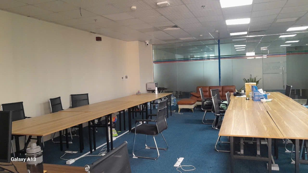 Cho thuê văn phòng Nguyễn Cơ Thạch 80m² giá 18.6 triệu - Vị trí trung tâm thuận lợi!