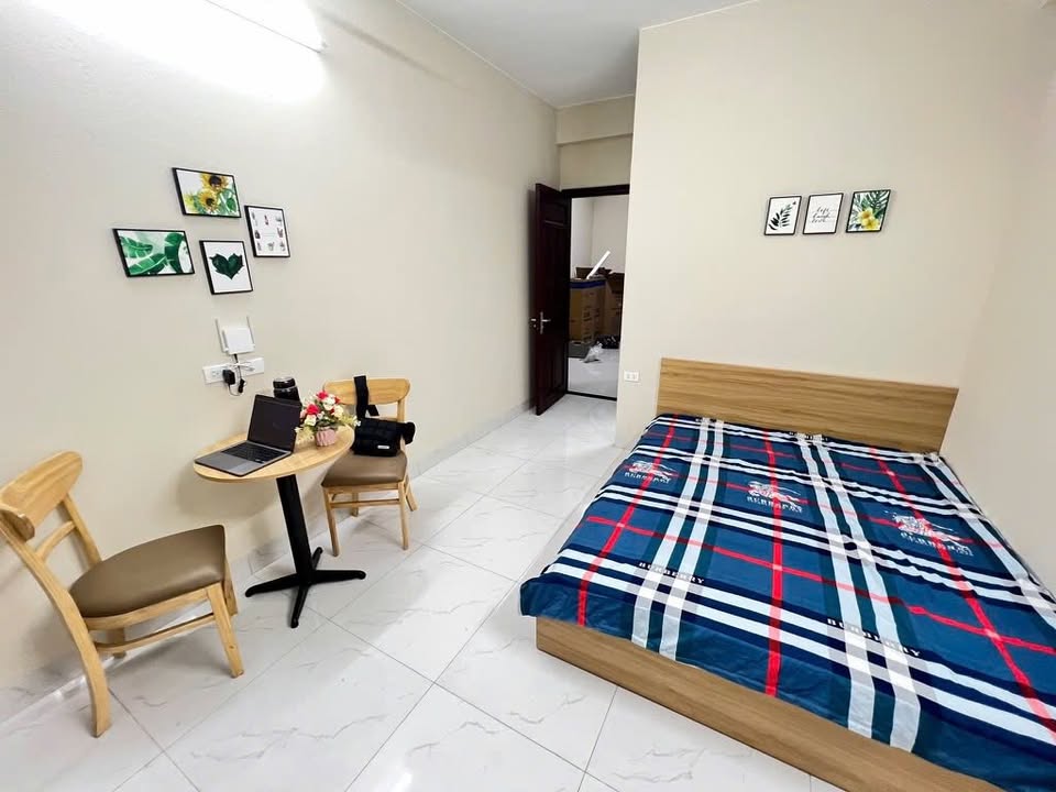 Cho thuê phòng trọ tại Cầu Giấy 30m² giá chỉ 3 triệu - Studio thoáng mát, đầy đủ nội thất!