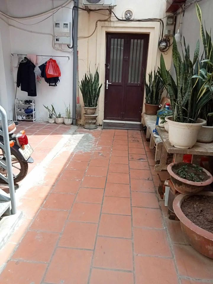 Phòng trọ đường Trương Định, 15m² giá 3.2 triệu - Đầy đủ nội thất, thoáng mát!