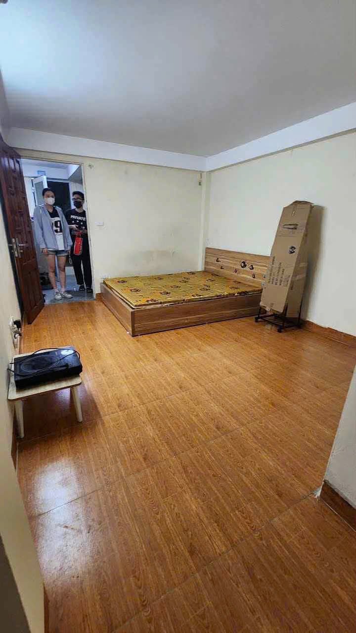 Phòng trọ Yên Hoà, Cầu Giấy 25m² giá 3.8 triệu - Không gian yên tĩnh, sạch sẽ!