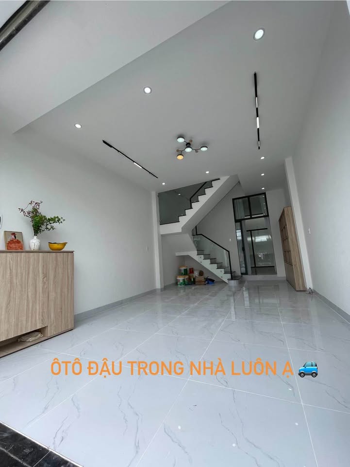 Nhà 3 tầng mới đẹp tại phường Sa Đéc 63m² - Gần chợ và trường học