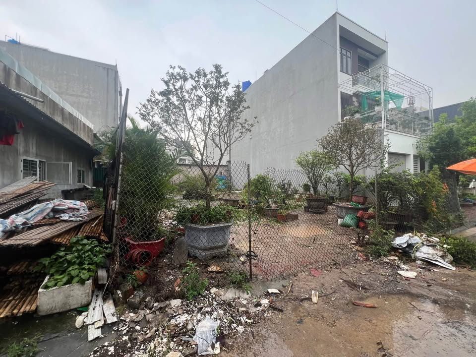 Đất nền Hoàng Hoa Thám, Mạo Khê 108m² - Vị trí đắc địa, giá tốt!