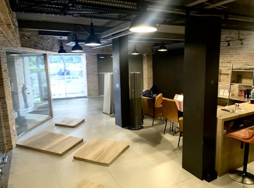 Cho thuê mặt bằng kinh doanh Hồ Hảo Hớn, Quận 1, 70m² - Vị trí đắc địa, nhận nhà ngay!