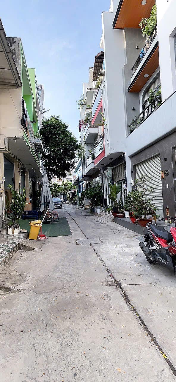 Đất nền Hẻm 216 Lê Văn Quới 90m² giá 7.4 tỷ - Sổ đỏ chính chủ, đầu tư sinh lời!