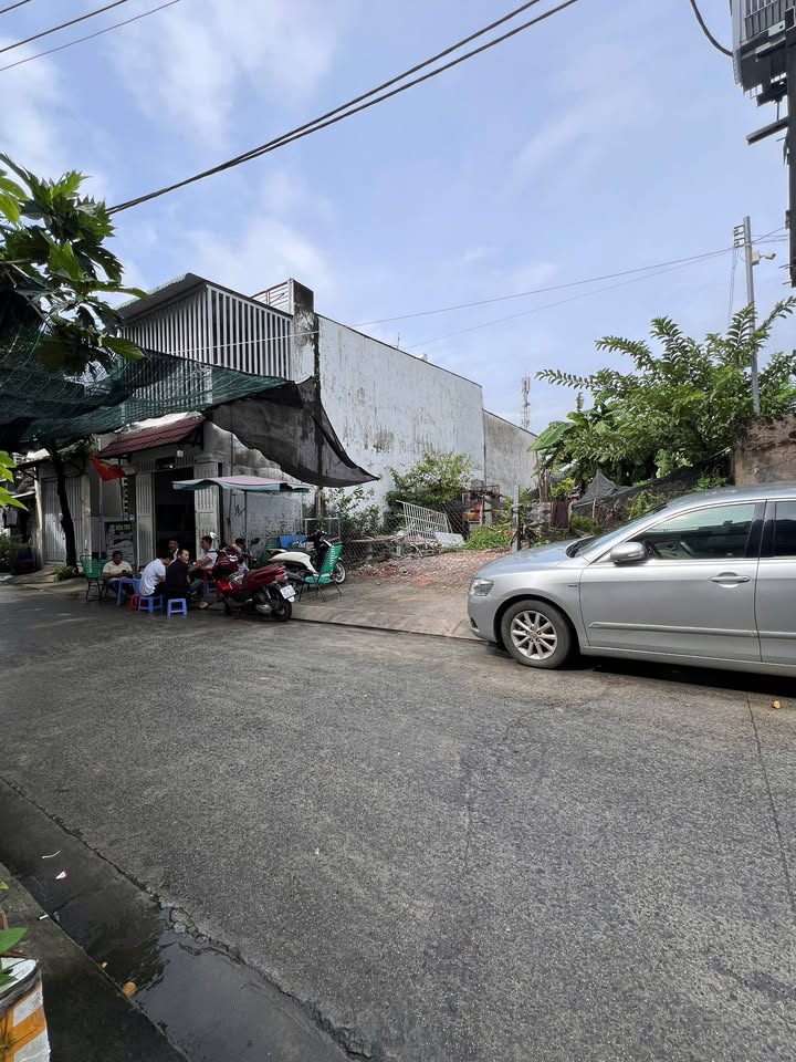 Đất nền 2 lô liền kề xã Đông Thạnh, Hóc Môn 280m² giá 4.4 tỷ - Đầu tư sinh lời ngay!