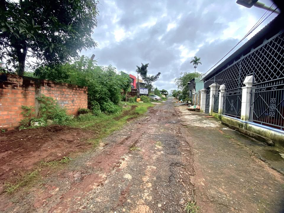 Đất thổ cư mặt tiền đường Cao Bá Quát, Đak Đoa 120m² chỉ 900 triệu - Chính chủ bán gấp!