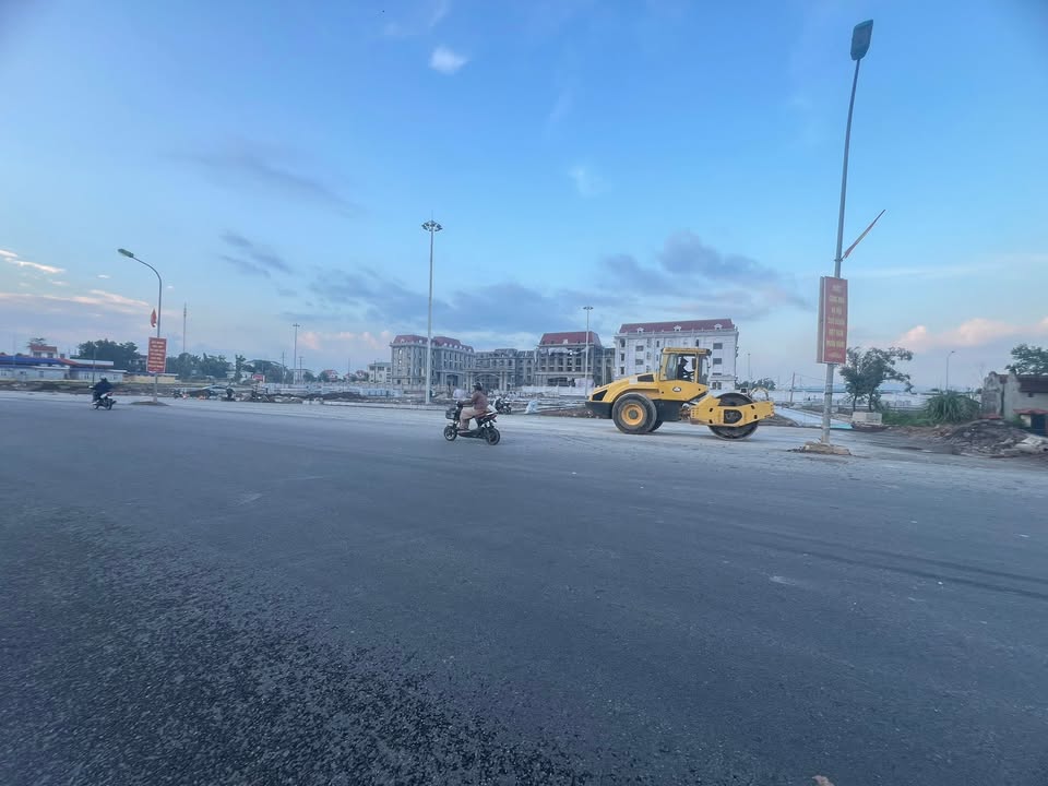 Đất nền Quảng Yên 90m² - Tiện ích đa dạng, gần trường học và trung tâm y tế!