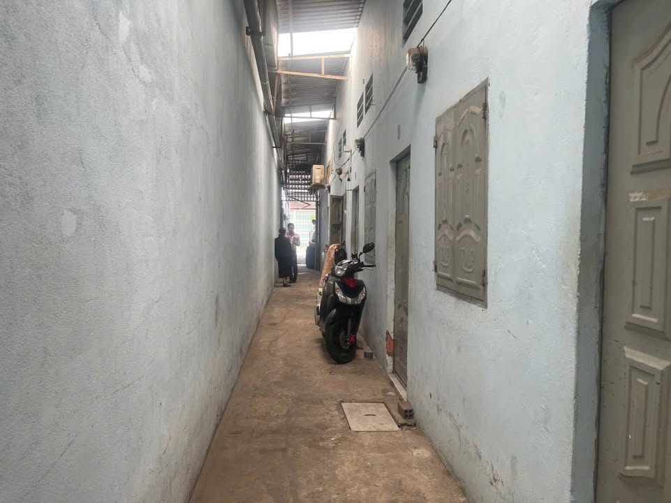 Nhà mặt tiền kinh doanh ngã tư Chiêu Liêu, Dĩ An 480m² giá 12.8 tỷ - Cơ hội đầu tư tuyệt vời!