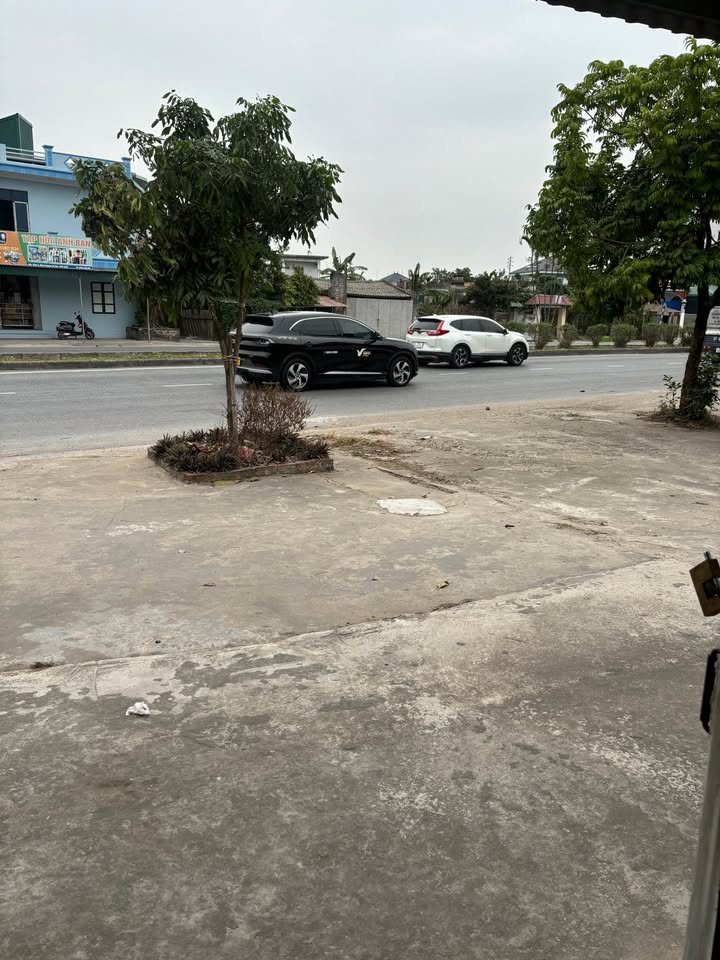 Nhà trọ cho thuê tại Thôn La Nguyễn, 30m² - Vị trí kinh doanh thuận lợi!