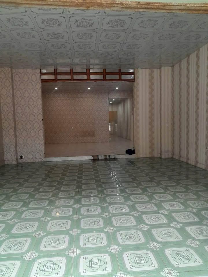 Nhà cho thuê mặt bằng kinh doanh đường Lý Thường Kiệt 150m² giá 5 triệu - Hỗ trợ 3 tháng đầu chỉ 4.5 triệu!