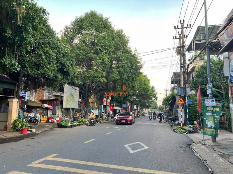 Nhà mặt tiền kinh doanh Ama Jhao Buôn Ma Thuột 105m² giá 6.7 tỷ - Đầu tư sinh lời ngay!